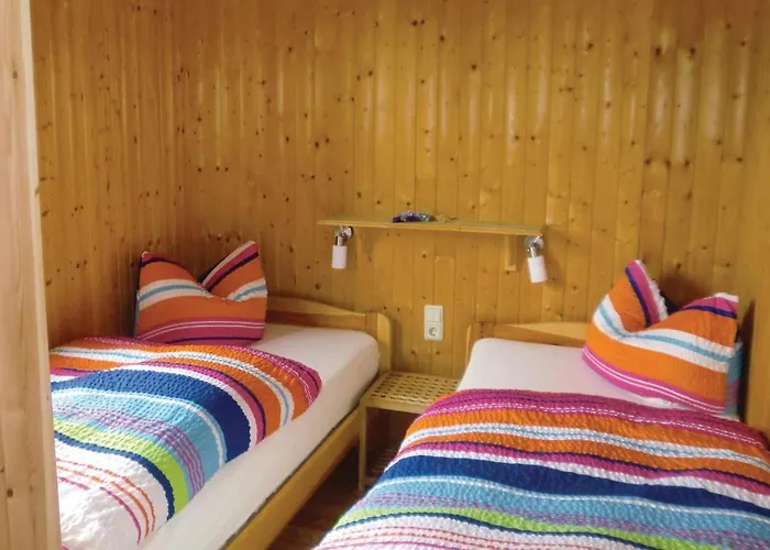 Ferienhaeuser J * Friedrichsbrunn